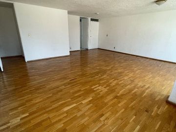 Departamento en venta en la exclusiva colonia Guadalupe Inn