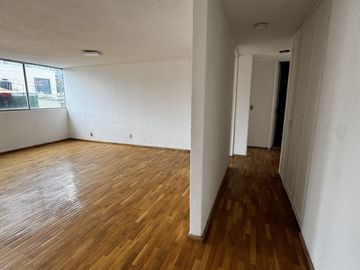 Departamento en venta en la exclusiva colonia Guadalupe Inn