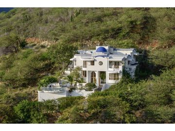 VENTA CASA ALTOS DE MAGOGO- SANTA MARTA