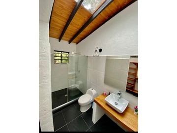 FINCA PARA LA VENTA ENTRE VENECIA Y BOLOMBO-S366