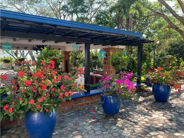 FINCA PARA LA VENTA ENTRE VENECIA Y BOLOMBO-S366