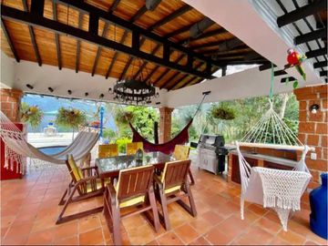 FINCA PARA LA VENTA ENTRE VENECIA Y BOLOMBO-S366