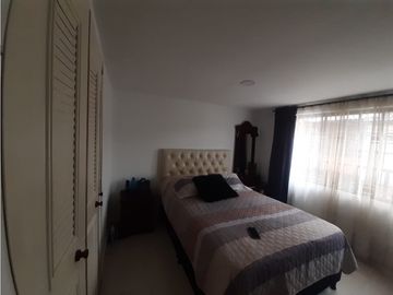 Se vende casa de 4 niveles en Urapanes, VILLAMARA