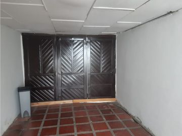 Se vende casa de 4 niveles en Urapanes, VILLAMARA
