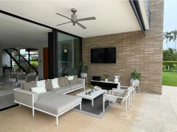 Casa campestre en condominio para la venta en Cerritos, Pereira!!!