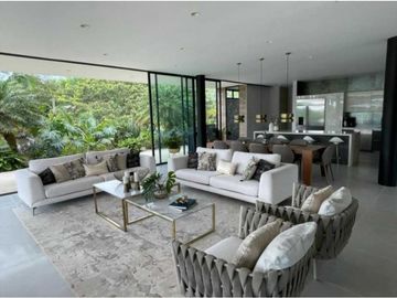 Casa campestre en condominio para la venta en Cerritos, Pereira!!!