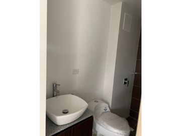 SE VENDE EXCELENTE APARTAMENTO EN URAPANES, VILLAMARA