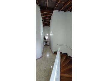 CASA EN CONDOMINIO EN EL POBLADO CERCA DEL CLUB CAMPESTRE NEGOCIBALE