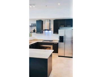 Venta de Loft en Pacific Village, Punta Pacífica, Cod-J205
