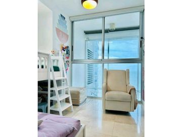 Venta de Loft en Pacific Village, Punta Pacífica, Cod-J205