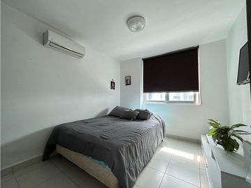Venta de Apartamento de 3rec y 2b en Ph Miró, El Cangrejo.