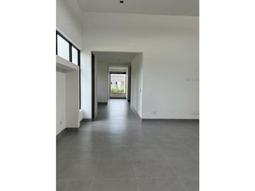 Casa campestre en condominio para la venta en Cerritos, Pereira!!!
