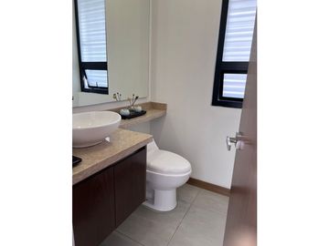 Hermosa casa en Cota