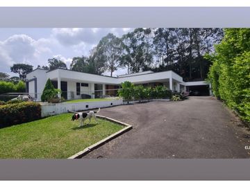 Casa campestre en condominio para la venta en Combia,Pereira!!!