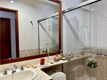 Casa en venta en Envigado sector Loma de Los Mesa