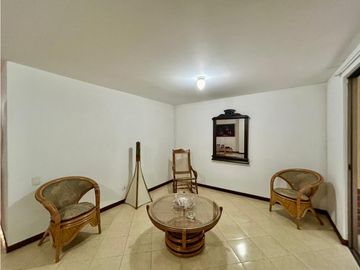 Casa en venta en Envigado sector Loma de Los Mesa