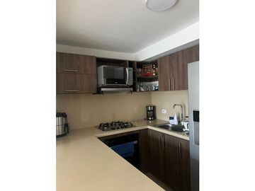 VENDO HERMOSO APARTAMENTO 4TO PISO VALLE DEL LILI SM 8295574