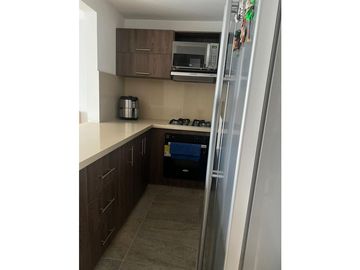VENDO HERMOSO APARTAMENTO 4TO PISO VALLE DEL LILI SM 8295574