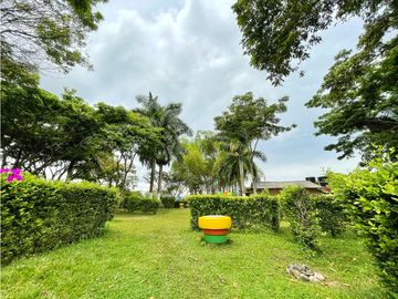 Se Vende Hotel Campestre Camping Quimbaya Quindio