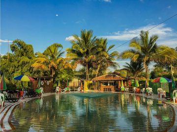 Se Vende Hotel Campestre Camping Quimbaya Quindio