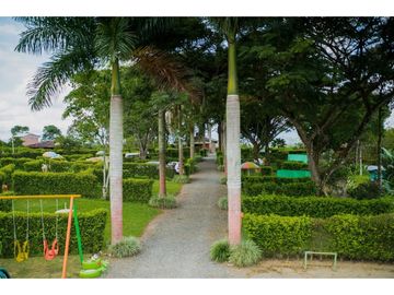 Se Vende Hotel Campestre Camping Quimbaya Quindio