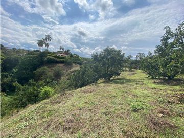 Se Vende Lote Sub-Urbano para Condominio Cerrado El Caimo Armenia