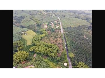 Se Vende Lote Sub-Urbano para Condominio Cerrado El Caimo Armenia
