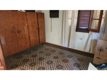 Vendo Casa 3 dor + Local Comercial Bº San Vicente Escritura
