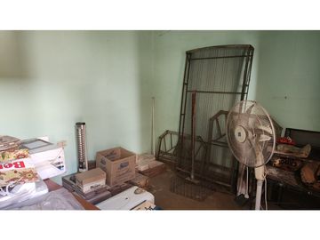 Vendo Casa 3 dor + Local Comercial Bº San Vicente Escritura