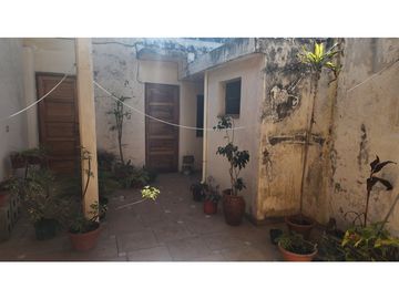 Vendo Casa 3 dor + Local Comercial Bº San Vicente Escritura