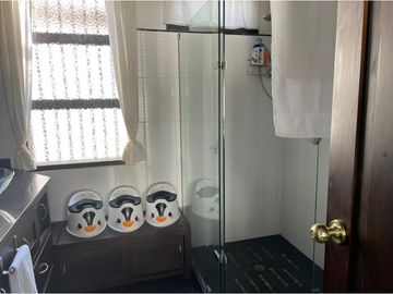 vendo casa finca Rionegro cabeceras de llano Grande. 777 m2
