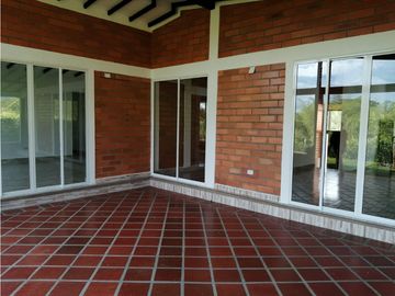 VENTA CASA CAMPESTRE VIA  QUIMBAYA  ALCALA (V.)