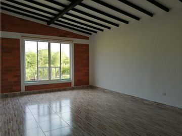 VENTA CASA CAMPESTRE VIA  QUIMBAYA  ALCALA (V.)