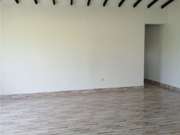 VENTA CASA CAMPESTRE VIA  QUIMBAYA  ALCALA (V.)
