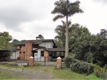 VENTA CASA CAMPESTRE - VERDEDA BORODINO - VIA PEREIRA