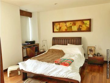 Se Vende Apartamento Grande Edificio Exclusivo La Castellana