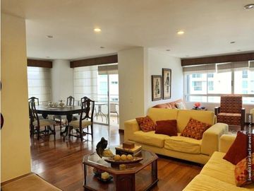 Se Vende Apartamento Grande Edificio Exclusivo La Castellana