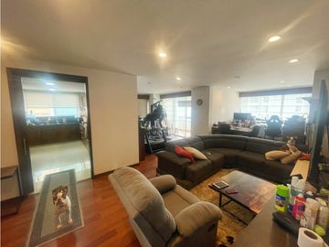 Se Vende Apartamento Grande Edificio Exclusivo La Castellana