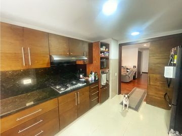 Se Vende Apartamento Grande Edificio Exclusivo La Castellana