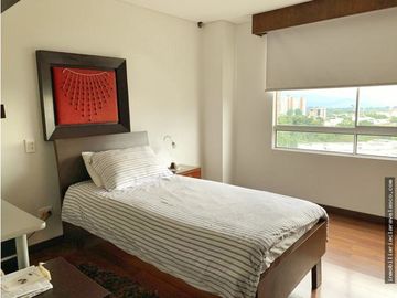 Se Vende Apartamento Grande Edificio Exclusivo La Castellana
