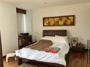 Se Vende Apartamento Grande Edificio Exclusivo La Castellana