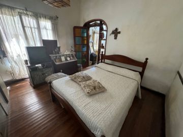 Departamento Tipo Casa en venta en Quilmes Oeste