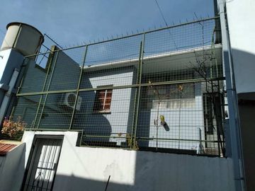 Casa PH en venta en Sarandi Oeste