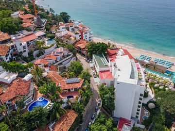 Casa Siempre Joven - Casa en venta en Lower Amapas, Puerto Vallarta