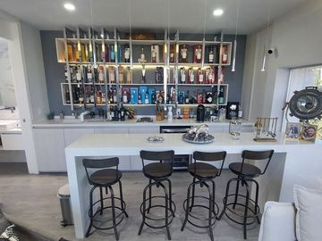 Casa en Venta Punto Sur con 4 habitaciones + Estudio