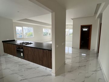 AMPLIO DEPARTAMENTO 3REC EN VENTA EN EL COUNTRY CLUB, GUADALAJARA
