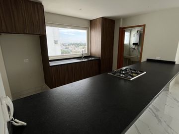 AMPLIO DEPARTAMENTO 3REC EN VENTA EN EL COUNTRY CLUB, GUADALAJARA