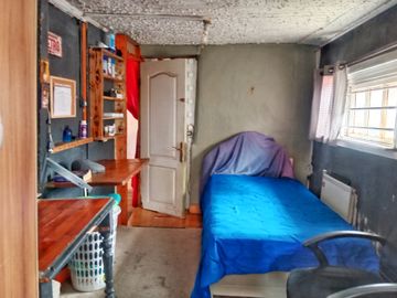 TERRENO PLANO CON CASA PARA REMODELAR CERCA PLAN