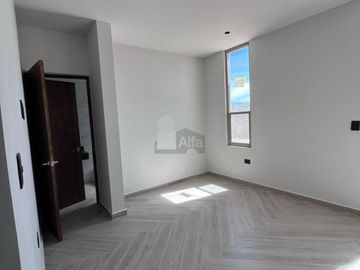 Casa en venta en fraccionamiento al norte de Saltillo, Fracc. Casa de Piedra