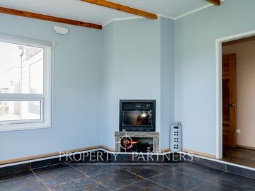 Gran terreno con casa en sector Leñadura